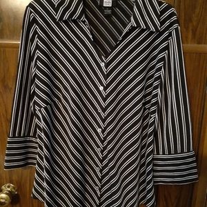 Black and White button up dress shirt